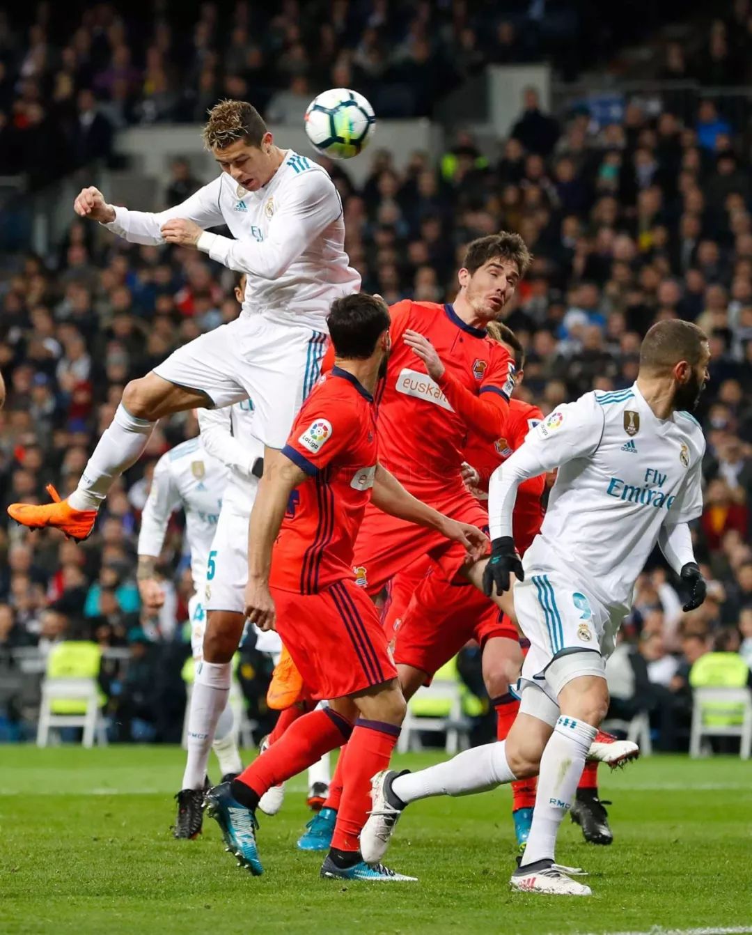 进攻端为球 进攻端为球