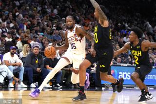 许多球队在 许多球队在